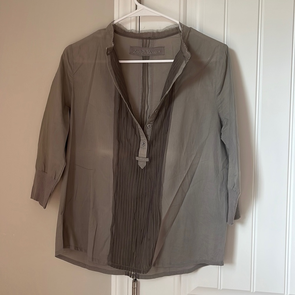 Long sleeve shirt